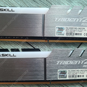 지스킬 DDR4 3200MHZ RGB 8GB x 2