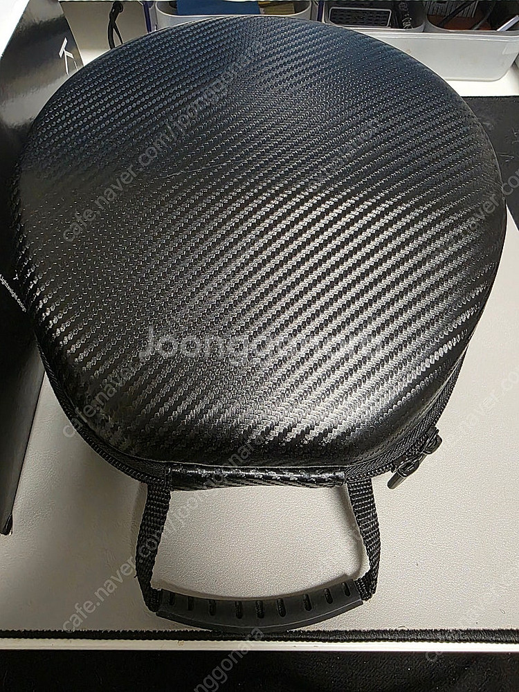 AKG K702--3
