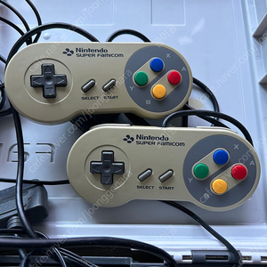 가격 할인 / 닌텐도 슈퍼패미콤 판매합니다 / nintendo superfamicom ﻿