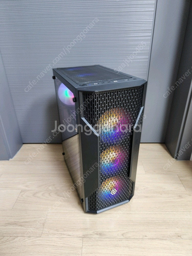 게이밍 컴퓨터 PC 판매 합니다. ( 매우깨끗 )--0
