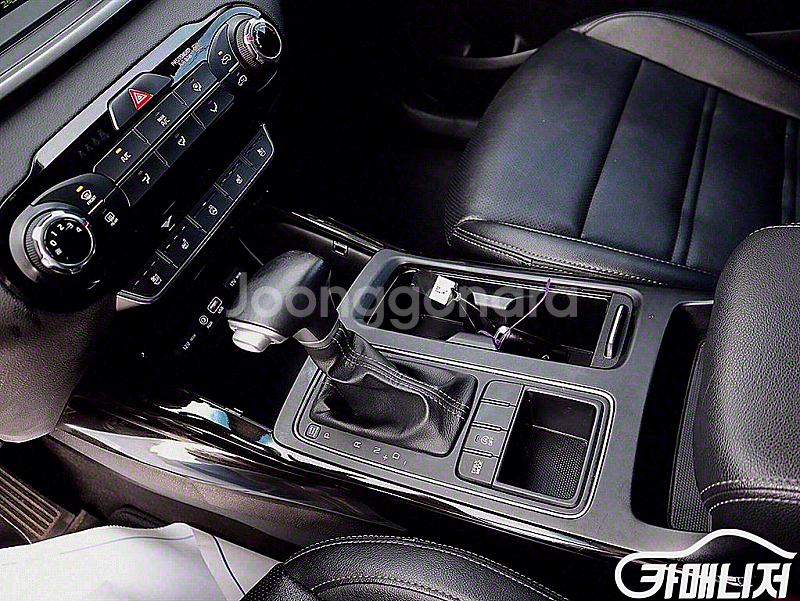 더 뉴 쏘렌토 디젤 2.0 2WD 2020 년 중고차/...--4