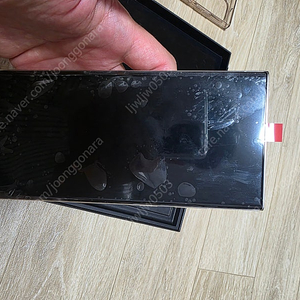 갤럭시S23 울트라(256GB) 자급제 크림 풀박스입니다! 상태 최상이고 금일 올 수리 받았습니다.