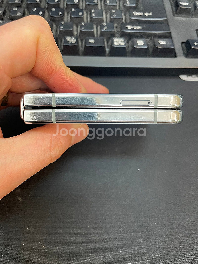 갤럭시Z플립5 민트 256GB 무잔상 상태좋은 중고38...--4