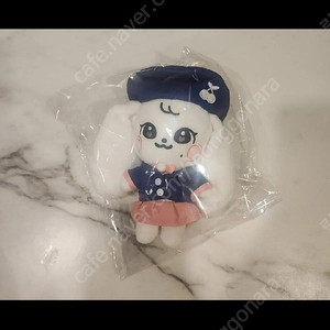 아이브미니브원영체리스쿨키링이요^^