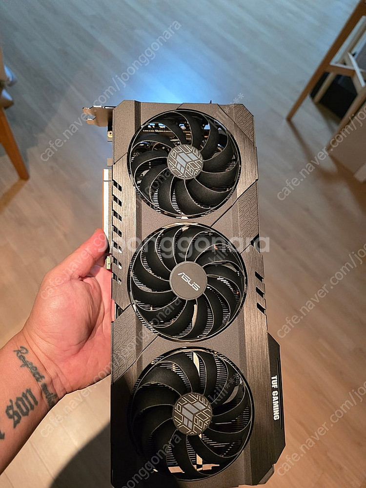 아수스 터프 6900xt--2