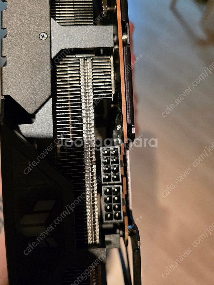 아수스 터프 6900xt--5