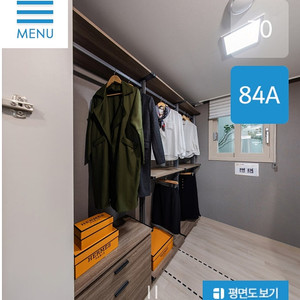 6월14일~16 양산모델하우스현장에서 발코니창호,싱크대,슬라이딩붙박이장,신발장,3연동현관중문, 시스템드레스룸 판매합니다