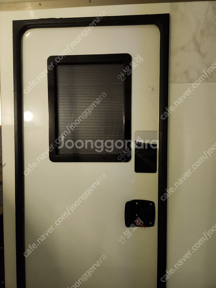 몬스터카라반 3016 카고 토이하울러 판매합니다. 대차가능--7