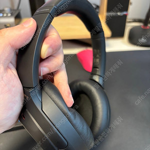 소니 헤드셋 wh-1000xm4 블랙 팝니다
