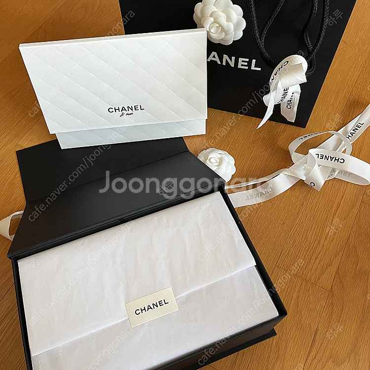 샤넬 뉴미니 골드볼 25년 공방 새상품--2