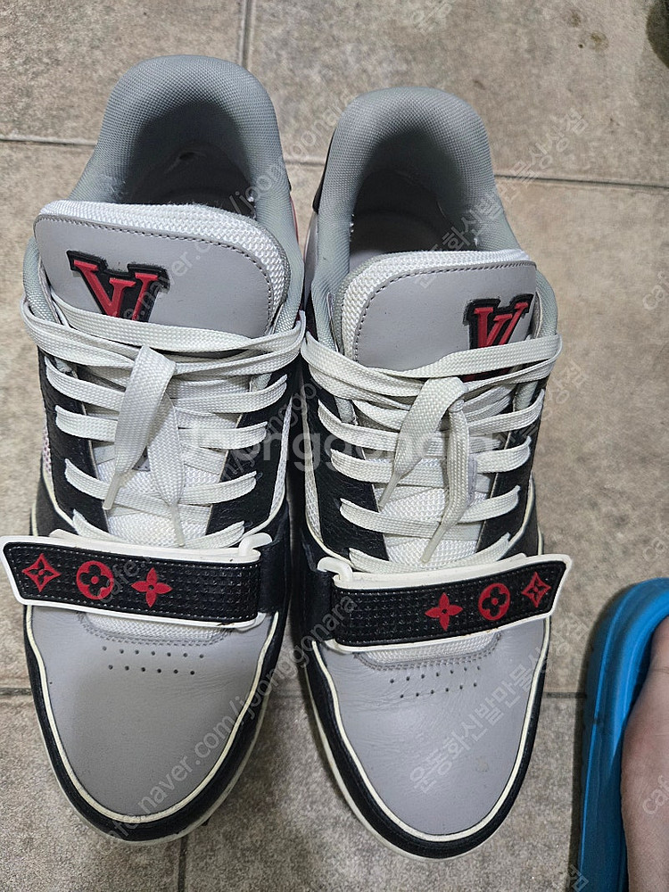 LOUIS VUITTON 루이비통 벨크로 트레이너 스니...--1