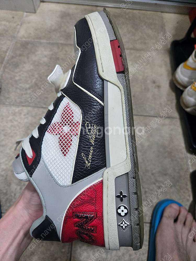 LOUIS VUITTON 루이비통 벨크로 트레이너 스니...--3