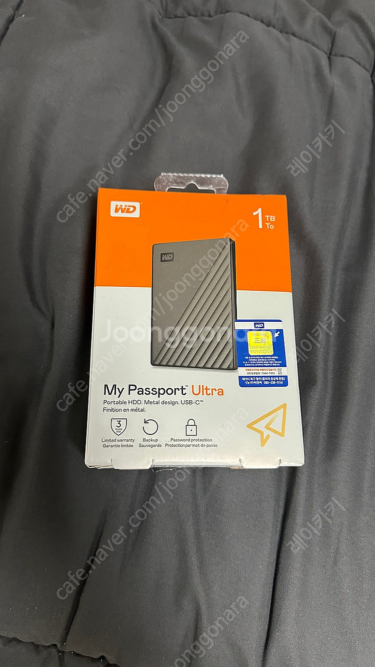 WD My Passport Ultra 1TB--0