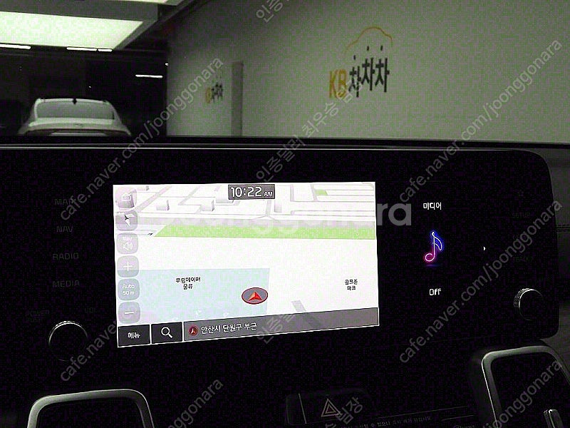 쏘렌토 중고 신형 쏘렌토 MQ4 중고 쏘렌토 중고차 흰...--8