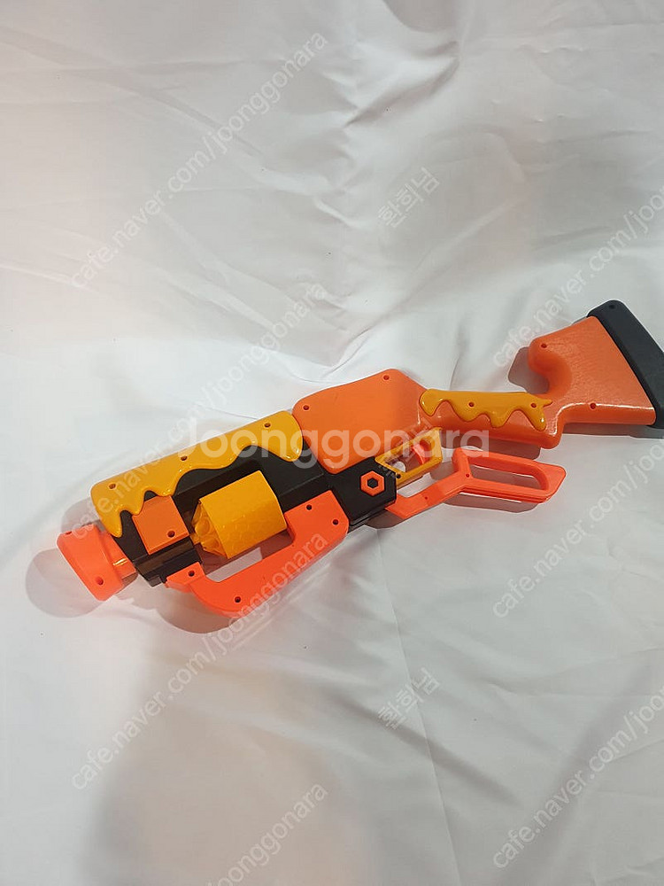 NERF x ROBLOX Bee Swarm Simula...--0