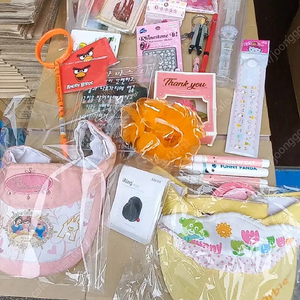 일괄 15,000원) 헬로키티 30cm각도겹자 스마트점착패드 비즈장식 등