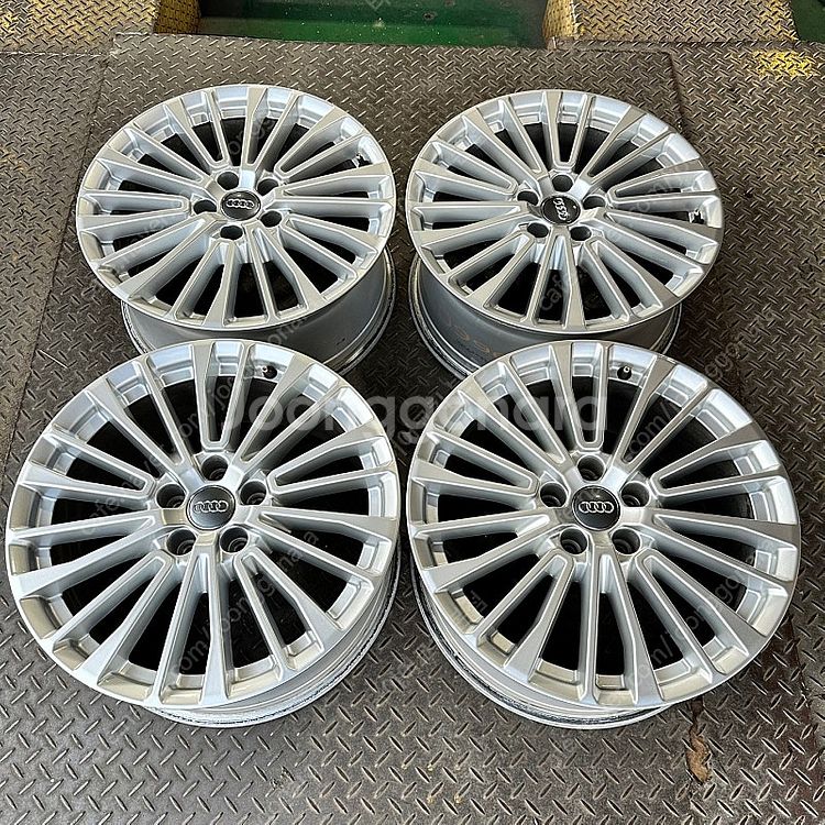 18인치 아우디 C8 A6 프리미어 40TDI 중고휠 ...--0