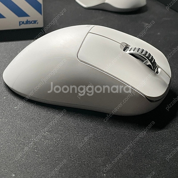 펄사 xlite v3 es 화이트 판매합니다--6