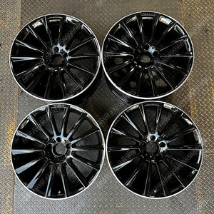 20인치 벤츠 W222 S클래스 AMG 마차 유광블랙림폴리쉬 중고휠 1대분 팝니다