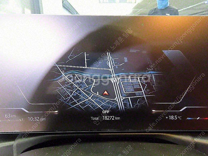 BMW 3시리즈 중고 BMW 중고 BMW 3시리즈 중고차 할부가능 2024년식 18,270km 320i M 스포츠 ...--9