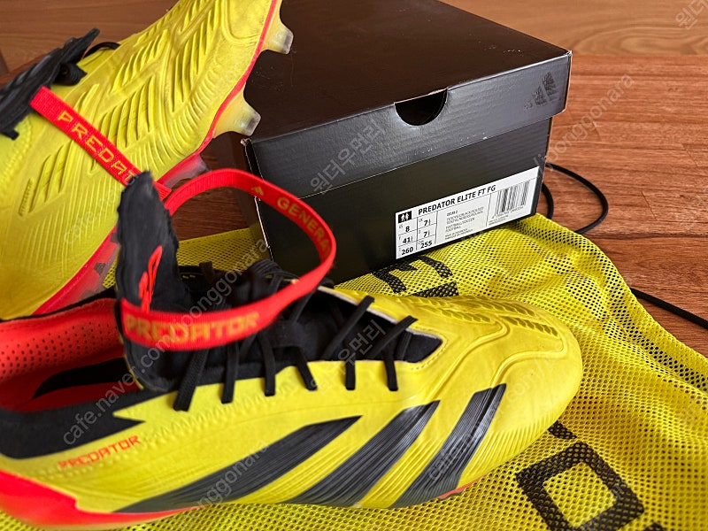 아디다스 프레데터 엘리트 FT FG 축구화 이미지