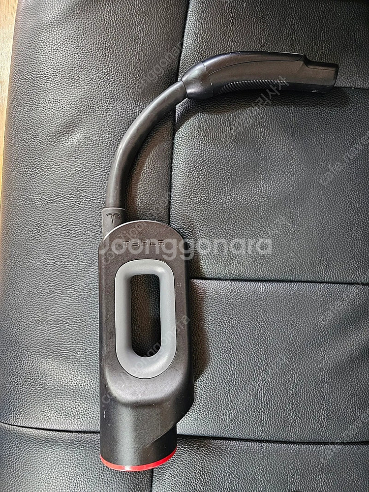 테슬라 차데모 어댑터 팝니다--0