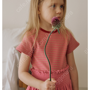 소예 핑크스트라이프티 레드 L사이즈 새제품