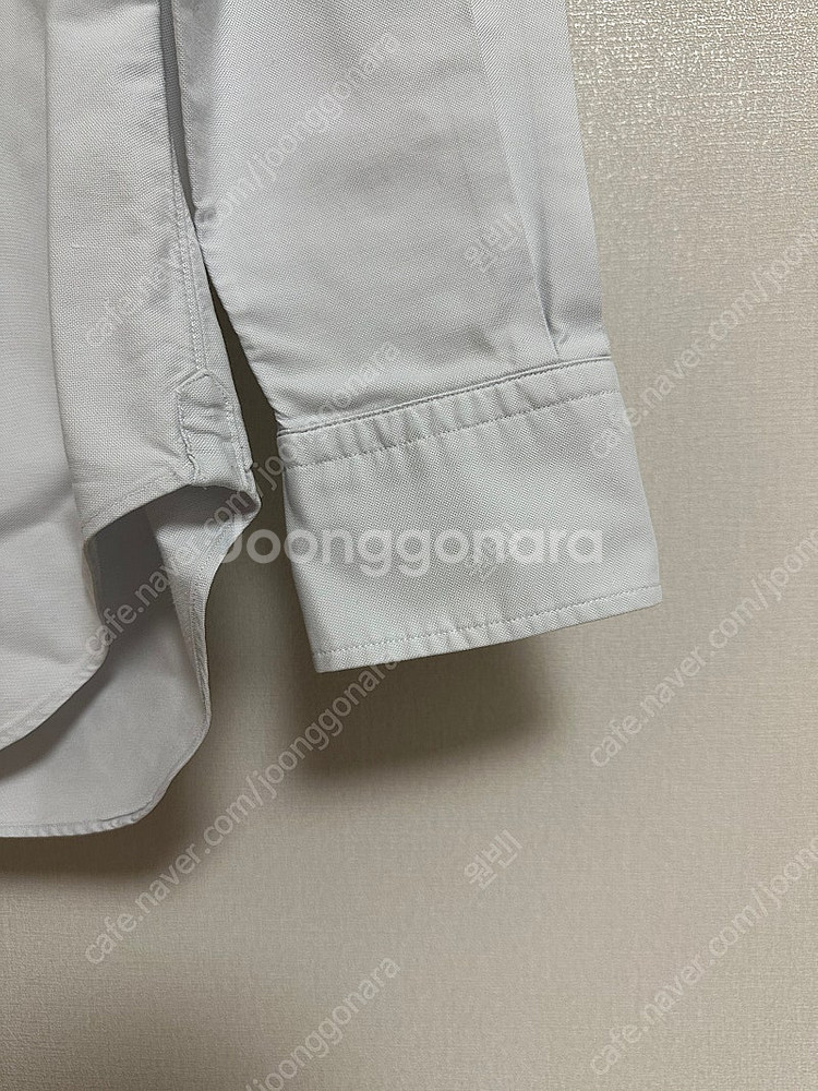 정품 톰브라운 사선완장 하늘색 셔츠 2 size--5