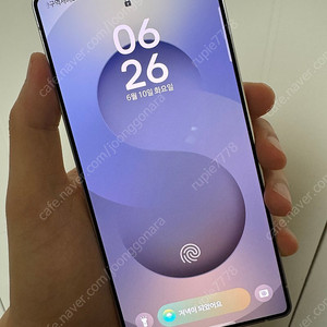 갤럭시 s25 울트라 256g 실버블루 일주일 사용한 거의 새제품 판매합니다