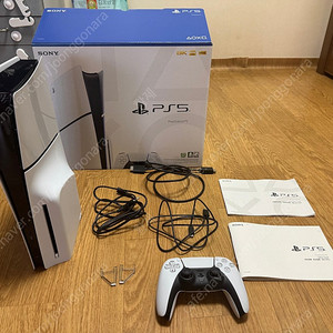 PS5 슬림 디스크버전 판매합니다.
