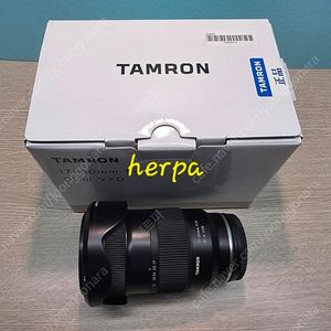 탐론 17-50 F4 Di III VXD 소니마운트