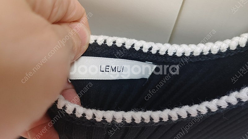 오르 라밤바룸 라두나 브론즈부부 르뮈 루아 니트 더베이지스 블라우스--3