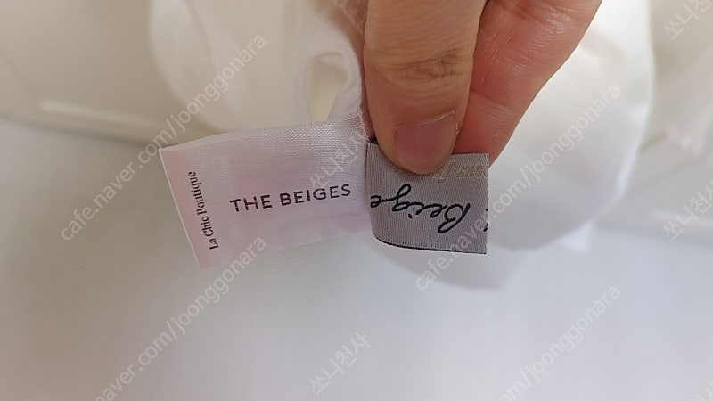 오르 라밤바룸 라두나 브론즈부부 르뮈 루아 니트 더베이지스 블라우스--8