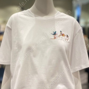 오즈세컨 크롭 티셔츠