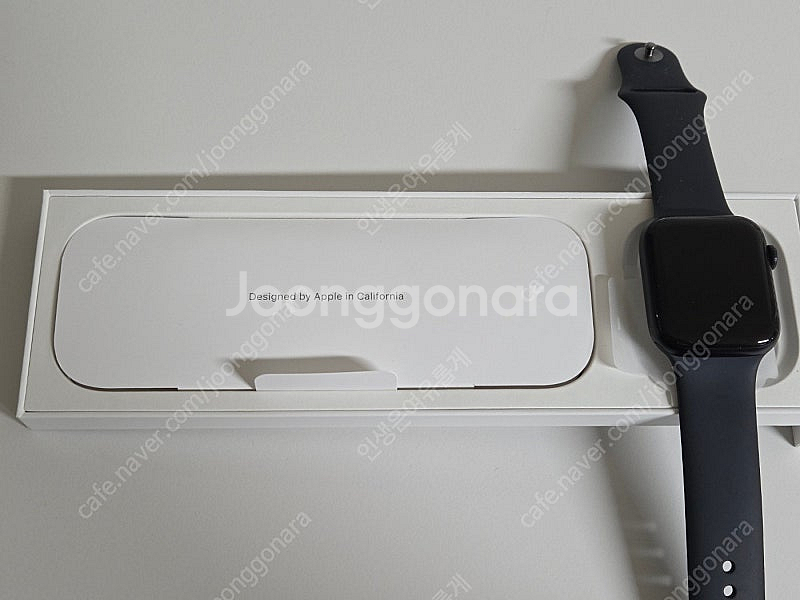 애플워치 SE 2세대 44mm 미드나이트 색상--0