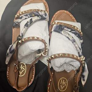 ash 샌들 스터드 스카프트리밍 37