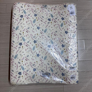 캠캠 코펜하겐 기저귀 쿠션 미개봉 새상품