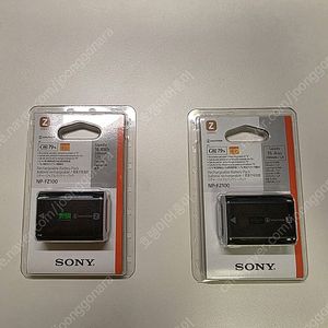SONY NP-FZ100 정품 배터리 2EA 팝니다. [미개봉]