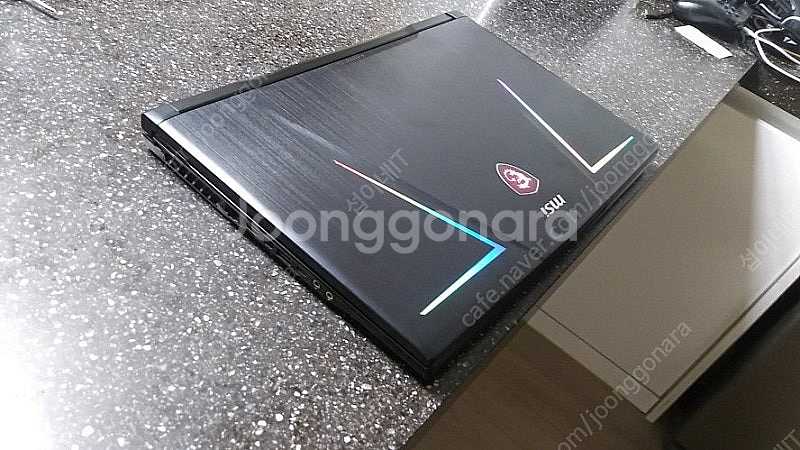 [판매]MSI GE73 플래그쉽 고성능 17인치 게이밍...--1