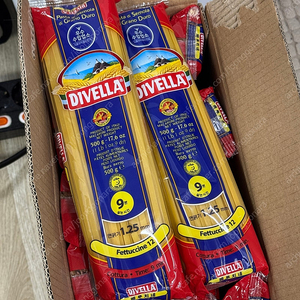 디벨라 페투치네 파스타면 500g 1~10개당 1900원 팝니다. 스파게티면 이탈리아 요리 파스타 식재료