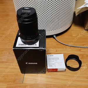 캐논 RF-S 18-150mm 렌즈 S 급 두대 판매합니다.정품후드 포함