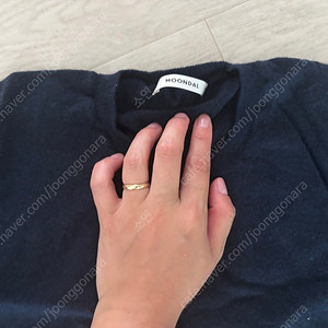 문달반팔니트