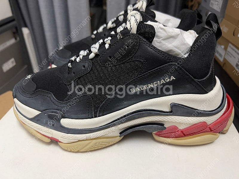 [75만]발렌시아가 트리플S 브레드 18SS 구폰트 거...--1