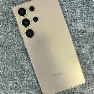 *KT* 갤럭시S24울트라 512G 티타늄 무잔상 외관 A급 78만원 판매해요