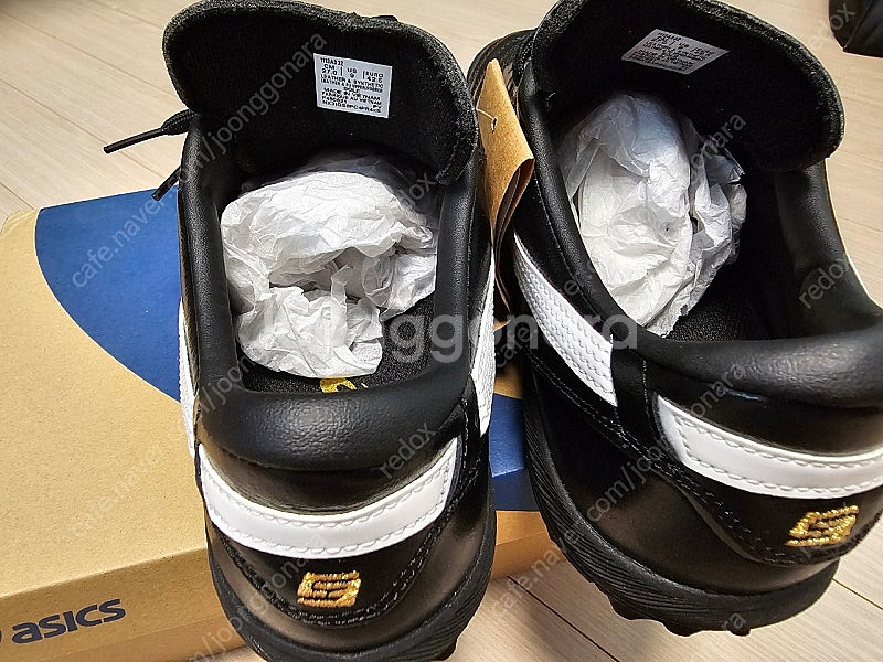 아식스 C3 TF 검흰 블랙 270사이즈--1