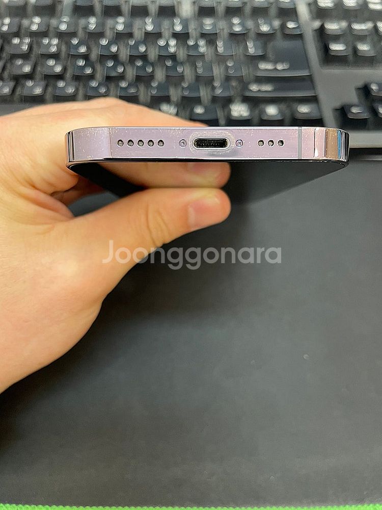 아이폰14프로 퍼플 128GB 상태좋은 중고60만팝니다...--5