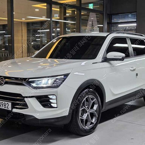 코란도 중고 코란도 중고차 뷰티풀코란도 중고 흰색 2019년식 65,964km 2WD 디젤 1.6 판타스틱 개인사업자 차량구매