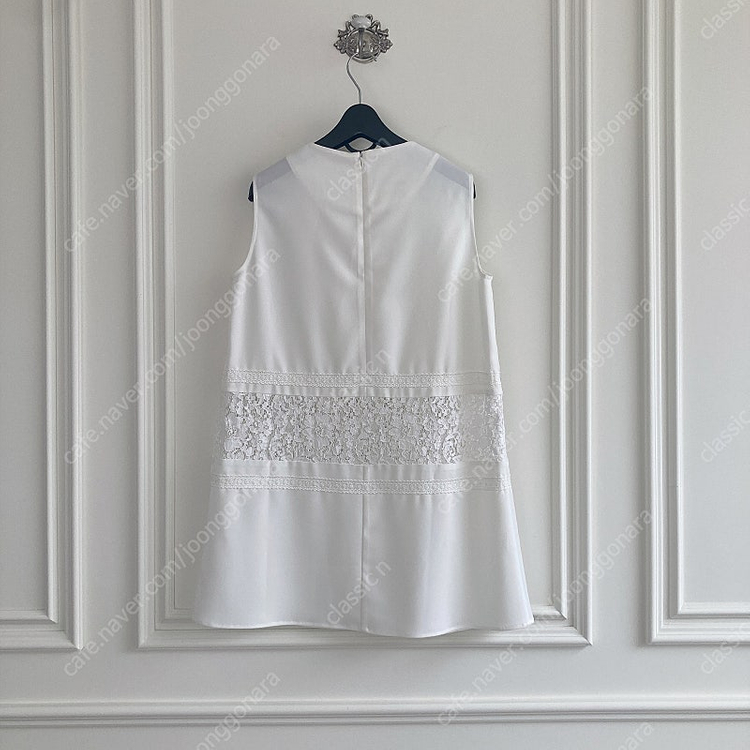 피프틴엠 15eme 레이스 블럭 블라우스 / 한섬 타임 마인 랑방 띠어리 이자벨마랑 바네사브루노 구호 마쥬 산드로 ... 이미지