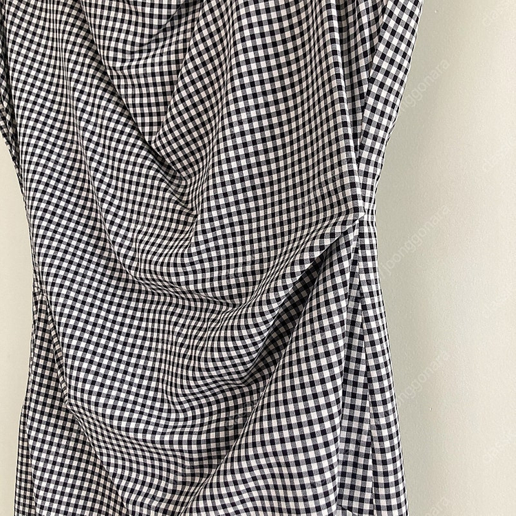 지고트 JIGOTT 보우트넥 셔링 원피스/ 한섬 타임 마인 랑방 띠어리 이자벨마랑 바네사브루노 구호 마쥬 산드로 코... 이미지