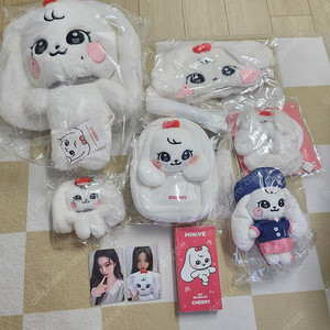 아이브 미니브 팝업스토어 굿즈 체리 원영 제품 판매합니다.